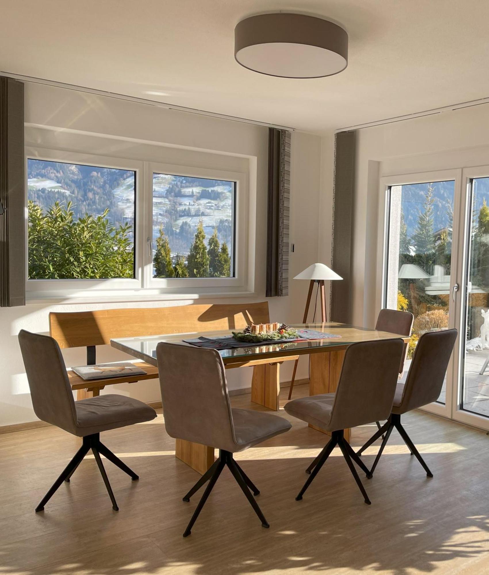 H21 - Modernes Ferienhaus 145Qm, 4Sz, Wellnessbereich Mit Sauna Und Dachterrasse Mit Panoramablick, Kuehlen Und Heizen Mit Geothermie Fügen Εξωτερικό φωτογραφία