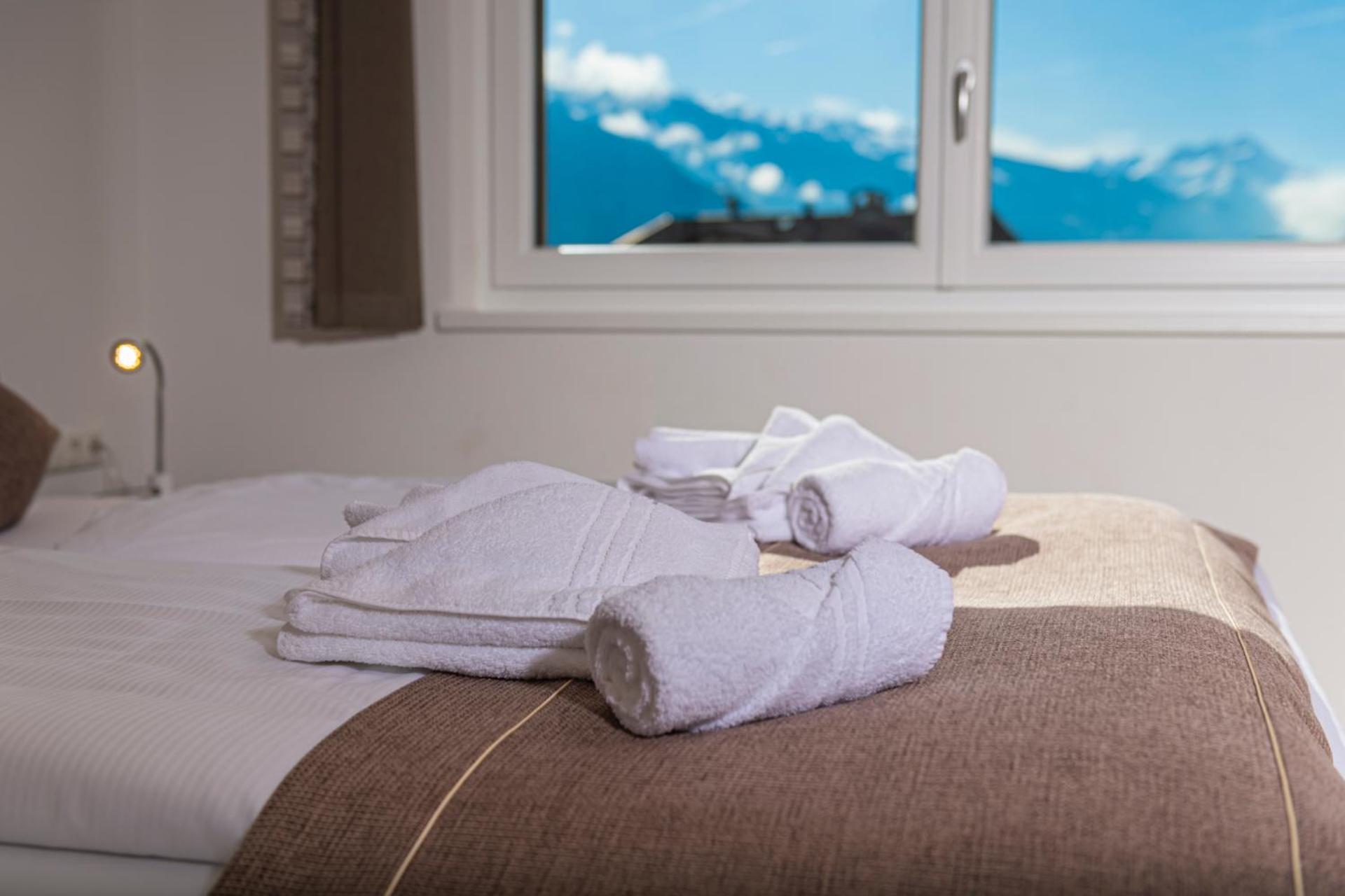 H21 - Modernes Ferienhaus 145Qm, 4Sz, Wellnessbereich Mit Sauna Und Dachterrasse Mit Panoramablick, Kuehlen Und Heizen Mit Geothermie Fügen Εξωτερικό φωτογραφία